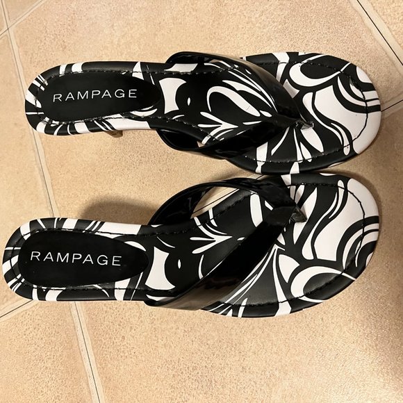 Rampage Thong Heel Sandal - Black and White - 8.5 - Picture 2 of 3